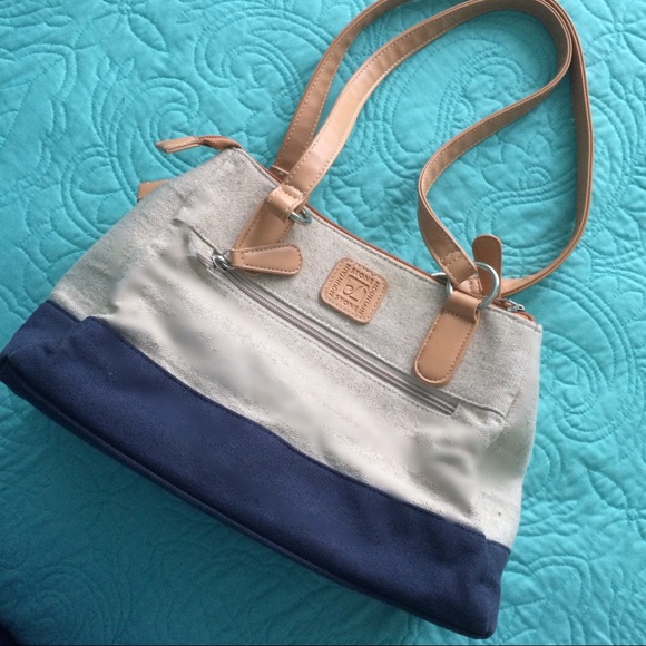 Stone Mountain Navy Beige Canvas Faux Leather Bag - Picture 3 of 8